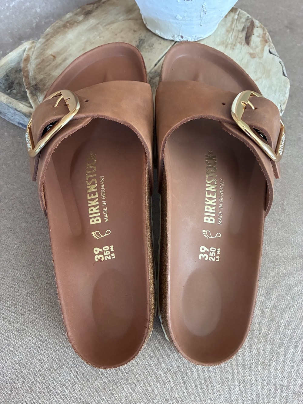 NWOT Birkenstock Madrid Big Buckle Women’s Cognac Brown Nubuck Leather Sandals - Picture 4 of 8